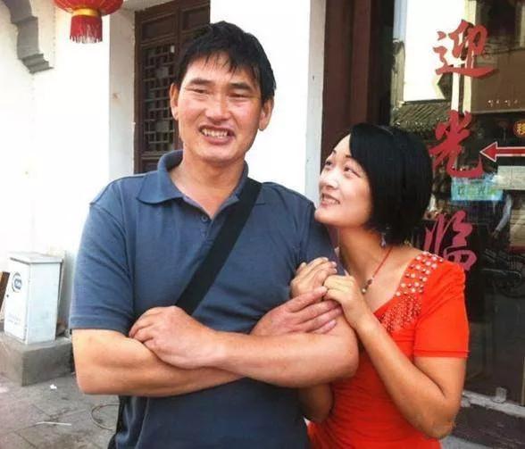 大衣哥的6张图片告诉你原因