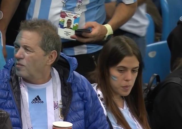 爆!世界杯第二位下课的主教练出炉,球员起哄,桑