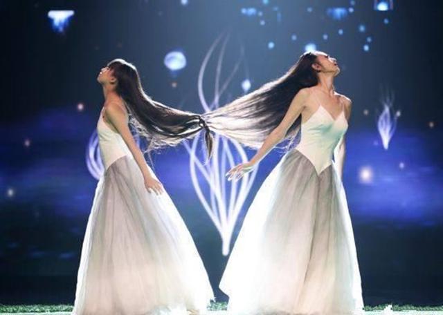 小彩旗亮相《高能少年团》,满屏都充满失望,当