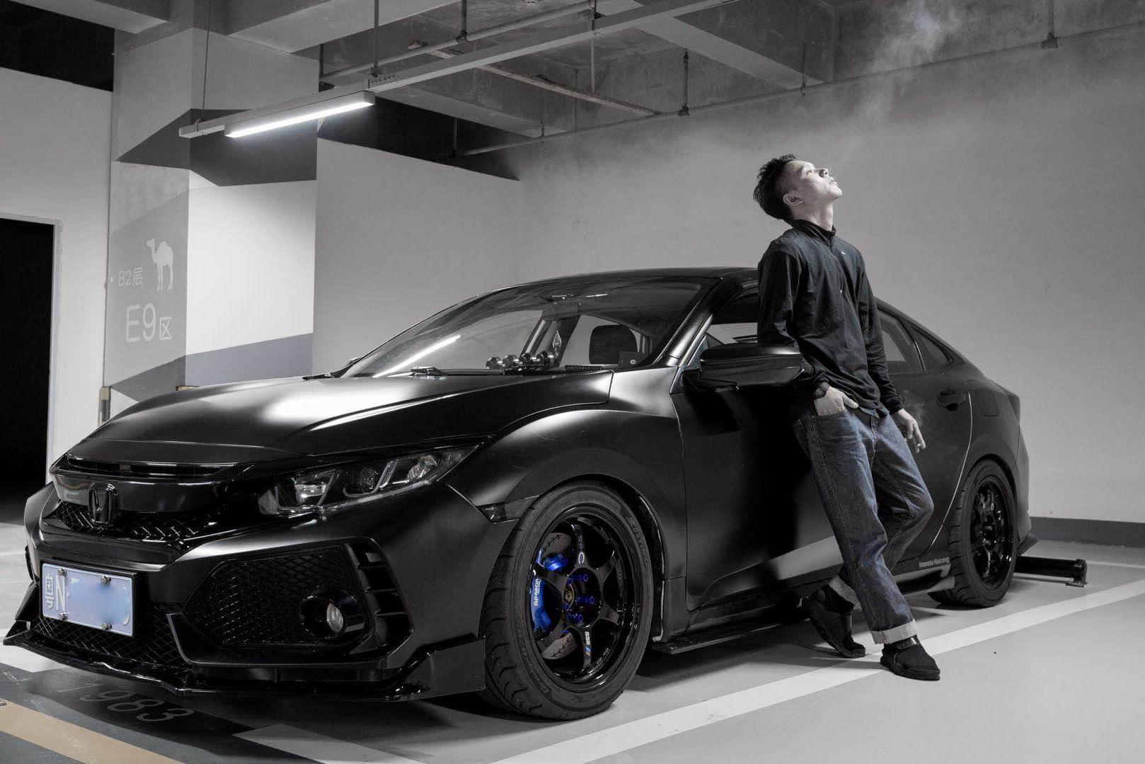 一日本田终生本田，玩过两部本田后深圳车友打造战斗格十代思域！