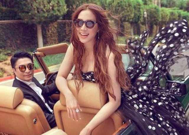 24岁嫁豪门, 8年生4胎获10亿奖金, 今开豪车激情不退备战第5胎!