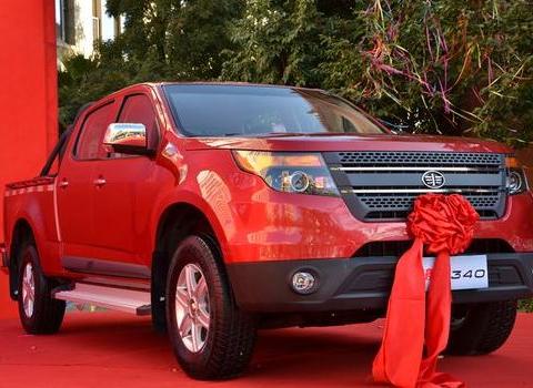 这款国产车过分了！“完美复制”福特探险者，众泰都自愧不如