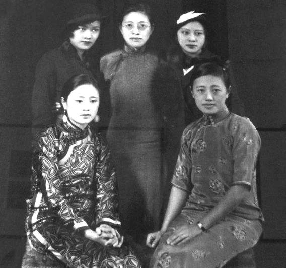 张静江的女儿穿着旗袍上街,小偷偷她的钱包,结果悲剧了