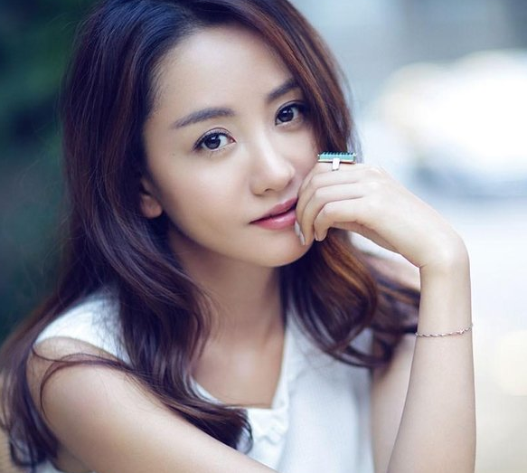 谈谈出生在云南的几大明星,看看她们现在生活的都怎么样.