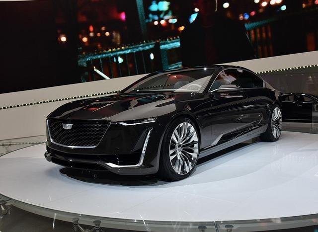 比帕拉梅拉更大气，内饰科幻不输S级，车长5米3，能叫板7系吗？