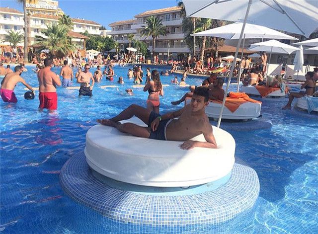 最新消息!邱建良称重66.8顺利通过,对手超重0