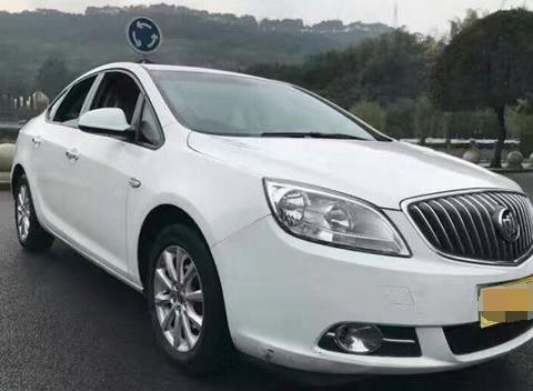 崭新的别克英朗降价7万出售，你会为此买单吗？