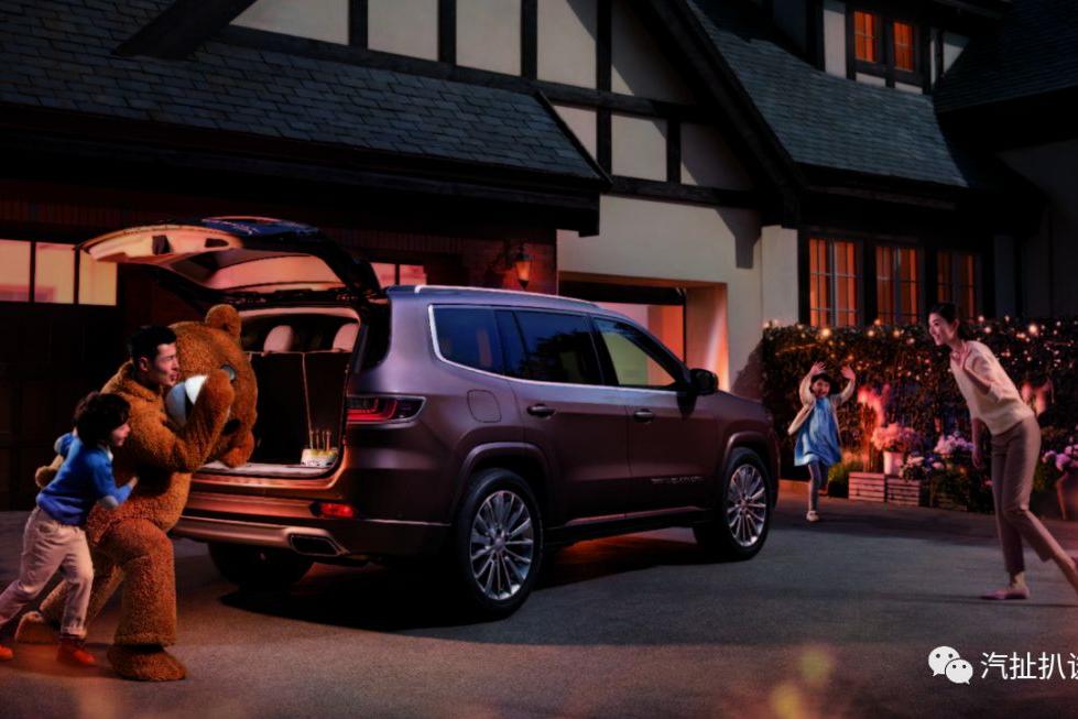 一款真7座SUV该具有哪些气质？不妨看看Jeep大指挥官
