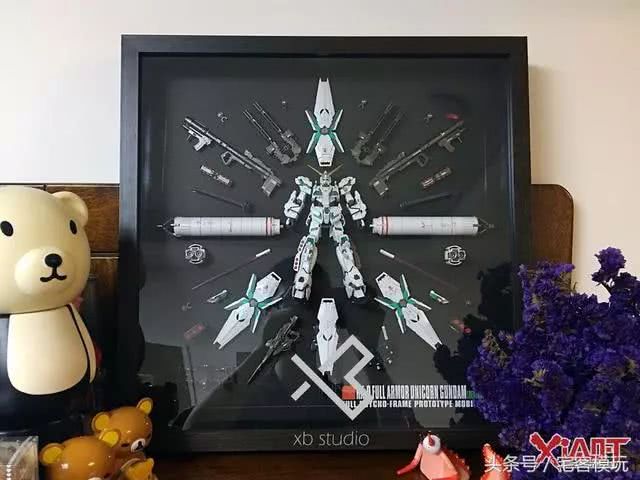 根大木秀:HG全装备独角兽高达的相框装裱作品