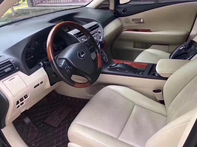 如今仅售18万，外观帅气无可挑剔，V6发动机黄金排量省油利器