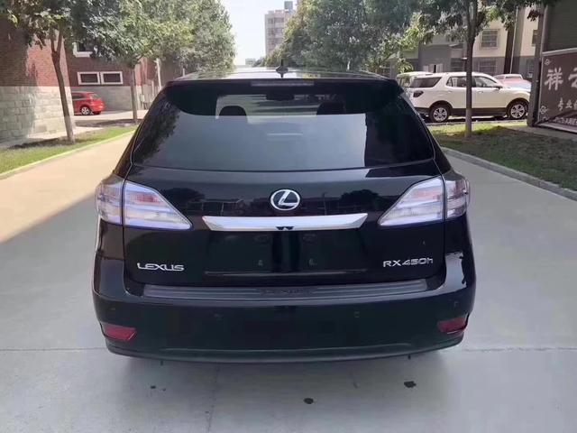 如今仅售18万，外观帅气无可挑剔，V6发动机黄金排量省油利器