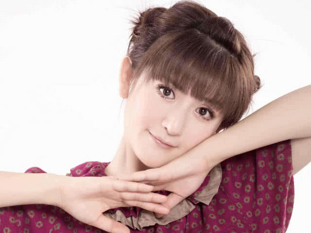 著名主持人工资排行,汪涵年收入2141万,而他的