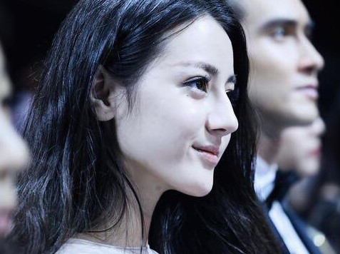 明星长相小缺陷:郑爽这里最丑杨幂整容后遗症