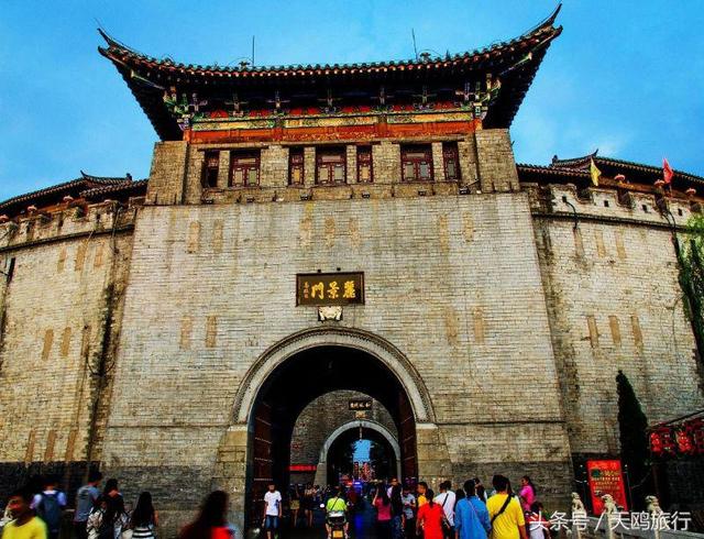 丽景门点评超过750条,比洛阳其它景点都多,难道吃比玩图片
