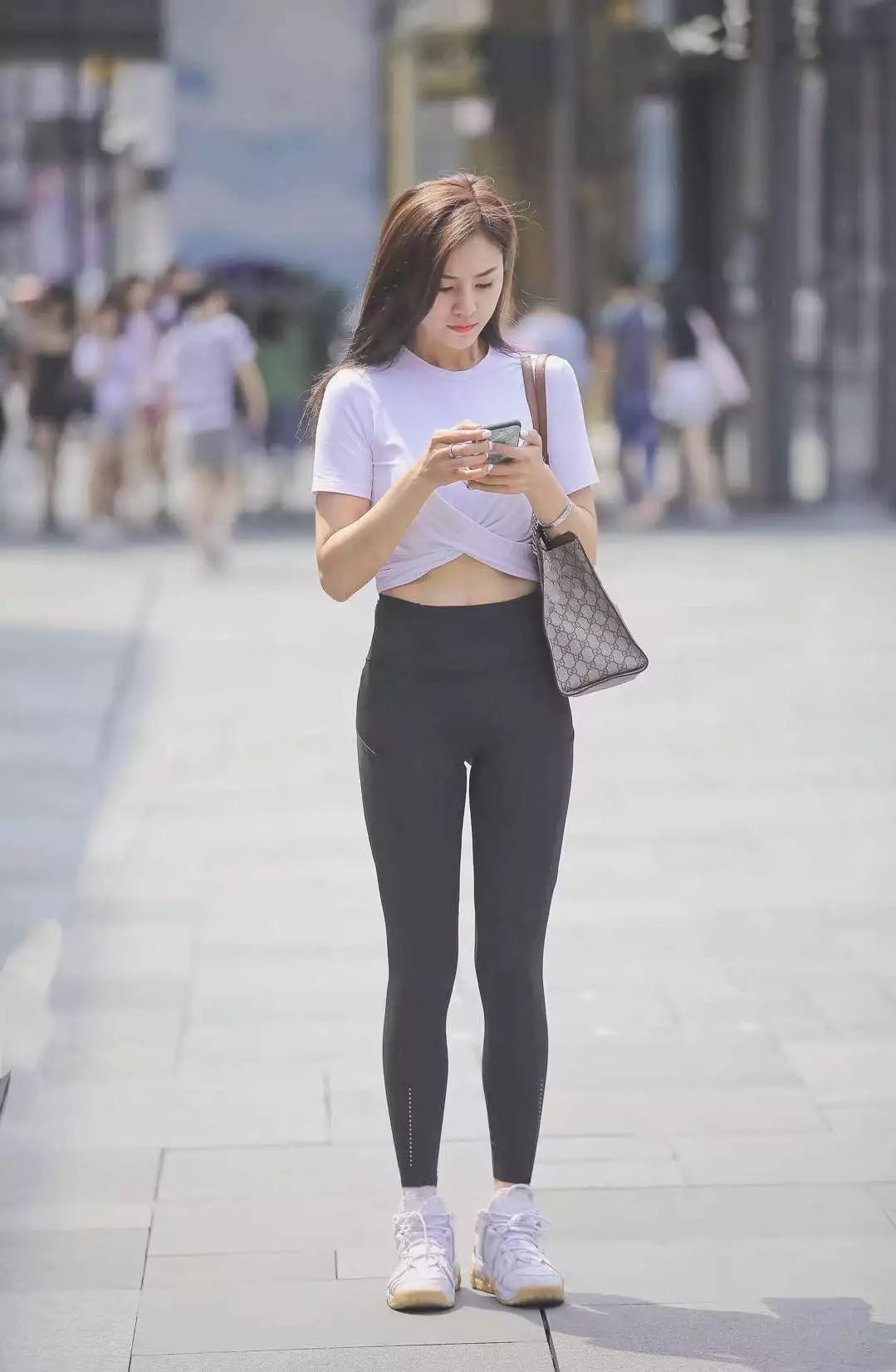 旅拍:健身裤美女,真美