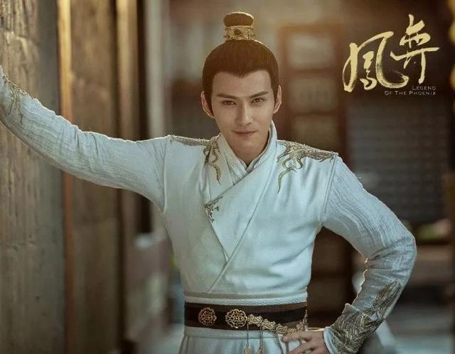 徐正溪成男主携《凤弈》将来袭,网友:看到女主是她就放心了