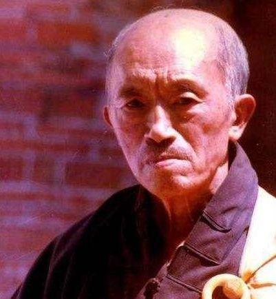 海灯法师：一个时代的“传说”！一位欺骗全国人的少林寺高手？