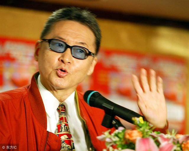 李敖:范曾的字做作讨厌,账房毛笔字而已,我的字比我劲气内敛
