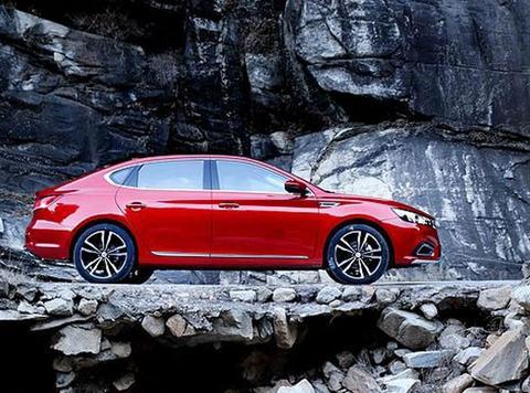 6秒破百完爆思域，还比速腾大一圈9万起售