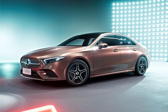 按照S级打造的奔驰A级誓要把奥迪A3、宝马1系按在地上摩擦？