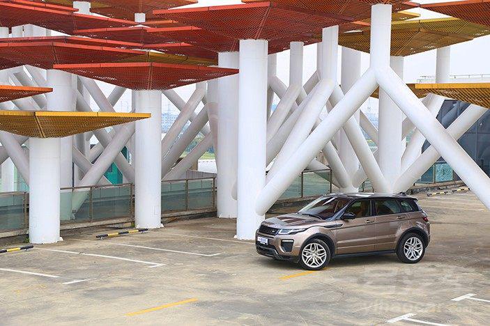 编开编聊 | 个性使然 试驾路虎揽胜极光