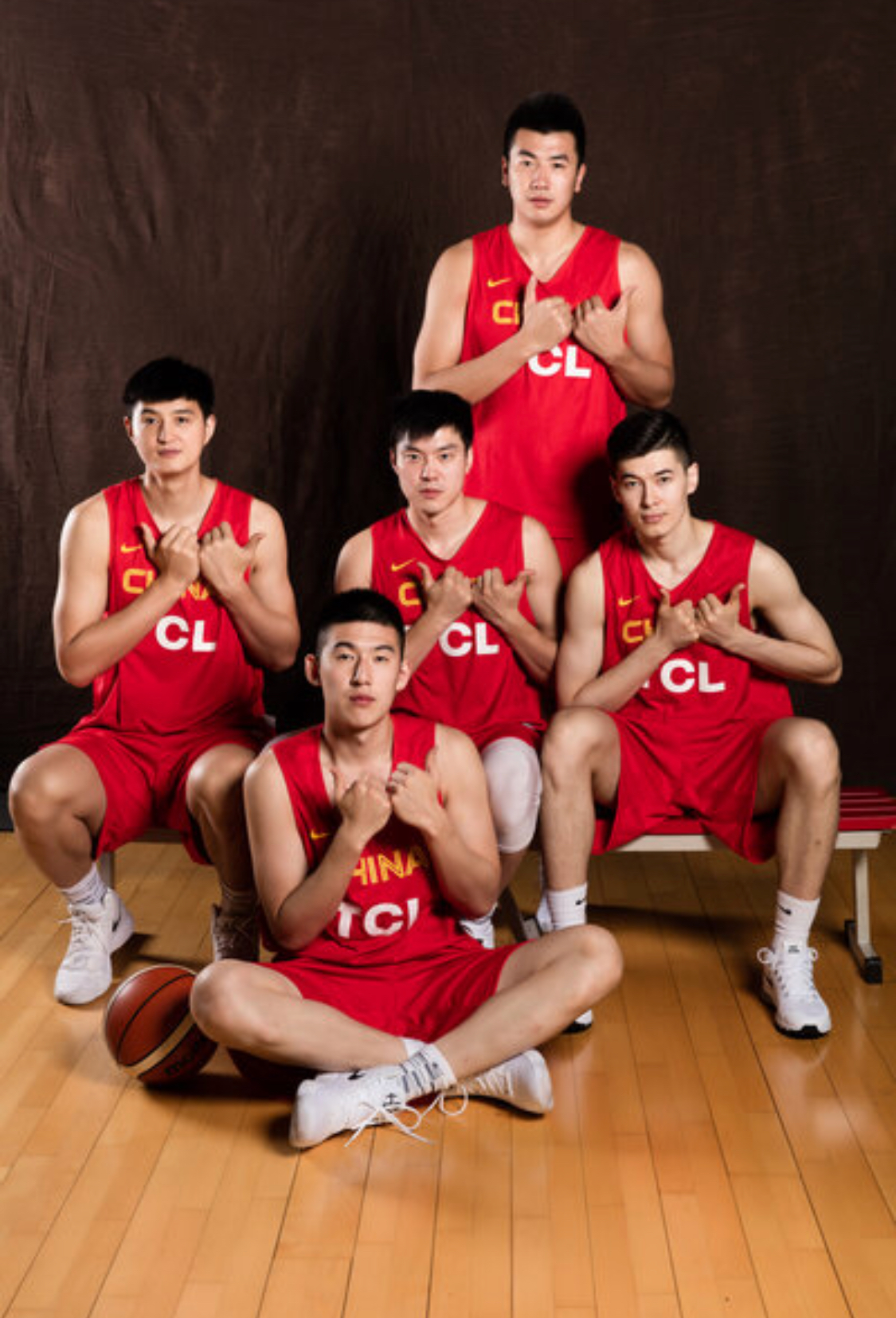 中国男篮红队官方写真,阿不都沙拉木篇,收图吧