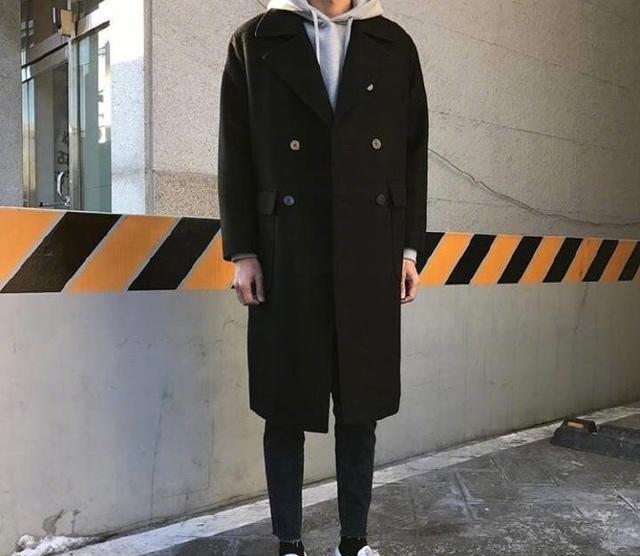 男生的帅气黑色搭配