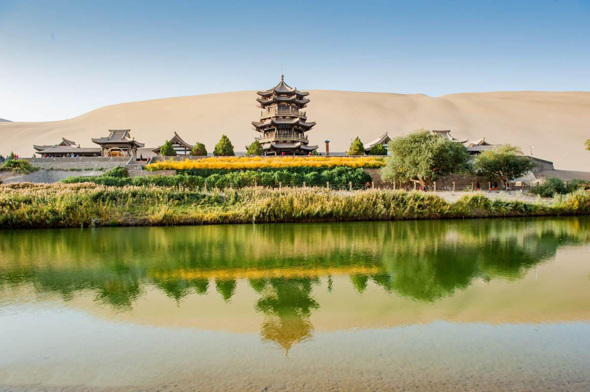 甘肃最大的城市,相当于12个兰州,却只是五线城