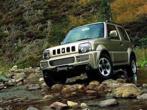 铃木再发力，14万打造出小版奔驰G，而且是纯进口越野车