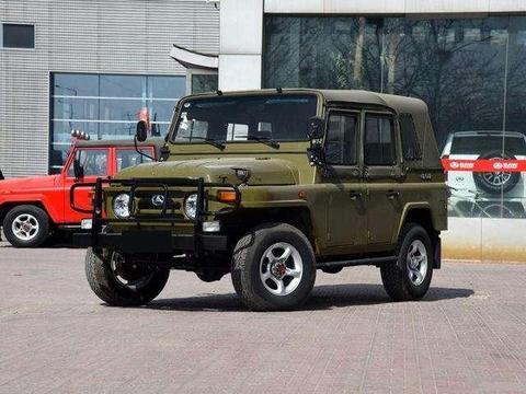 河南小伙6万提新款北京212，小伙：别迷恋牧马人了，212也是硬货