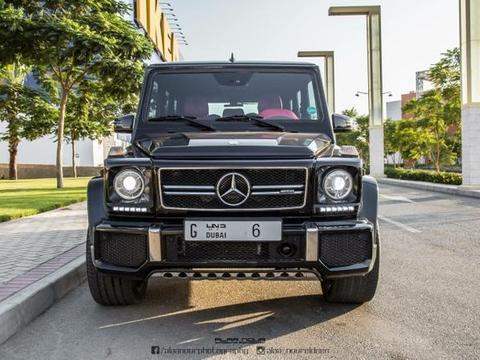 马路上的装逼好手奔驰 G63 AMG，没有千万身价还真买不起