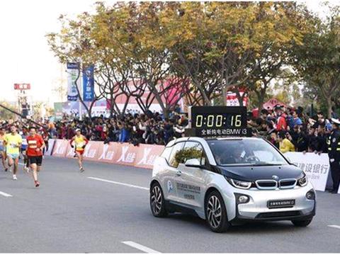 “教父”的反击 新宝马i3让特斯拉Model 3心头一紧