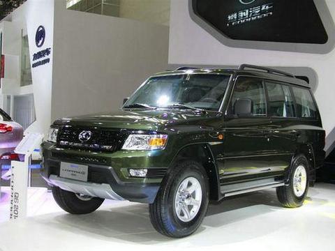 军工国产终于发威了！造出霸气威武的SUV，硬派地位就靠它了