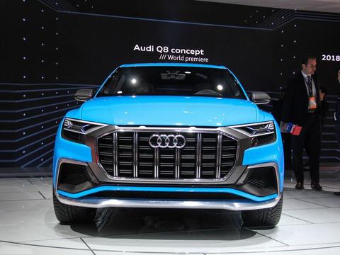 奥迪Q8即将上市，与宾利同平台4.7秒破百 ，宝马X6地位不保！