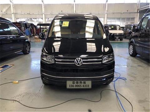 大众凯路威四驱七座改装 内饰热情似火