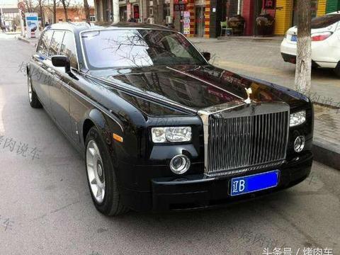 绝版的劳斯莱斯卖到东北后, 车主舍不得坐, 先铺上一层貂皮