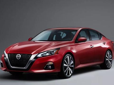 全新天籁配四轮驱动，凯美瑞、雅阁已歇菜