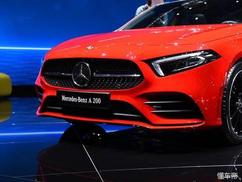 快来看！雷同中华H22大灯的奔驰A级用非独立悬架啦，4月25号上市