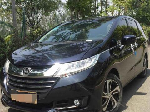 花25万买辆奥德赛代步，当打开后尾箱的那一刻，整个人呆住了
