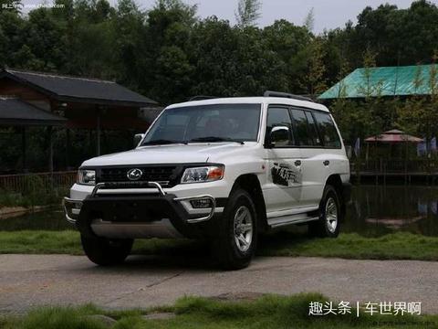 国产“牧马人”来袭！比路虎霸气，配四驱仅12万，还买啥普拉多