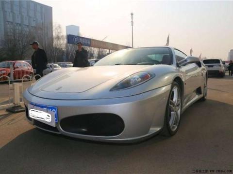 一辆不过百万的法拉利 同样也是艺术品