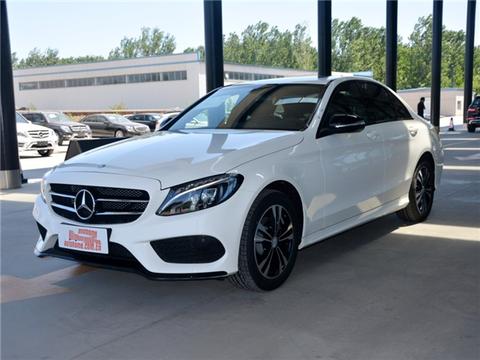 注重操控和提速 豪华品牌中型车谁最适合驾驶？