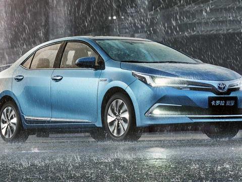 ​什么大众本田神车都是浮云，15万以下买这车最划算，油耗4升