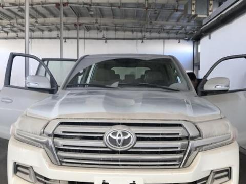 18款酷路泽4000配置参数 纯正川藏越野王者