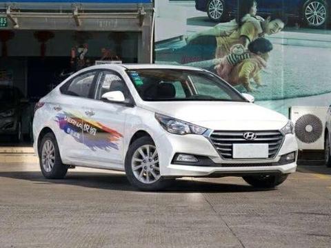 这亲民韩系小车, 比朗逸漂亮十倍, 再降2万仅6万起, 比飞度省油