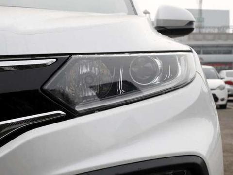 这款车上市3年竟然丝毫不降价，颜值高不是重点，动力可靠才重要