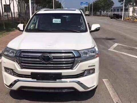 进口顶级越野 18款丰田酷路泽5700顶配解析