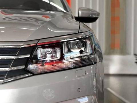 2018款帕萨特实车曝光，新增2.0T+7AT+电动尾门