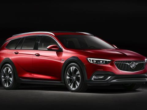 2018别克君威TourX旅行车，四驱8速自动变速箱搭配2.0T发动机