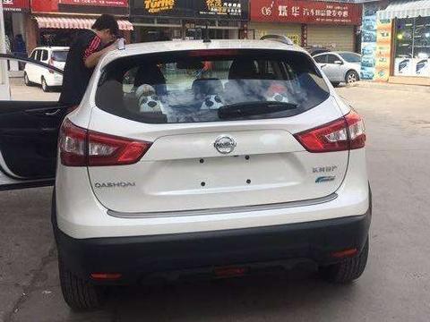 家人反对我买奥迪A6L, 无奈提了这车, 朋友却说买对了!